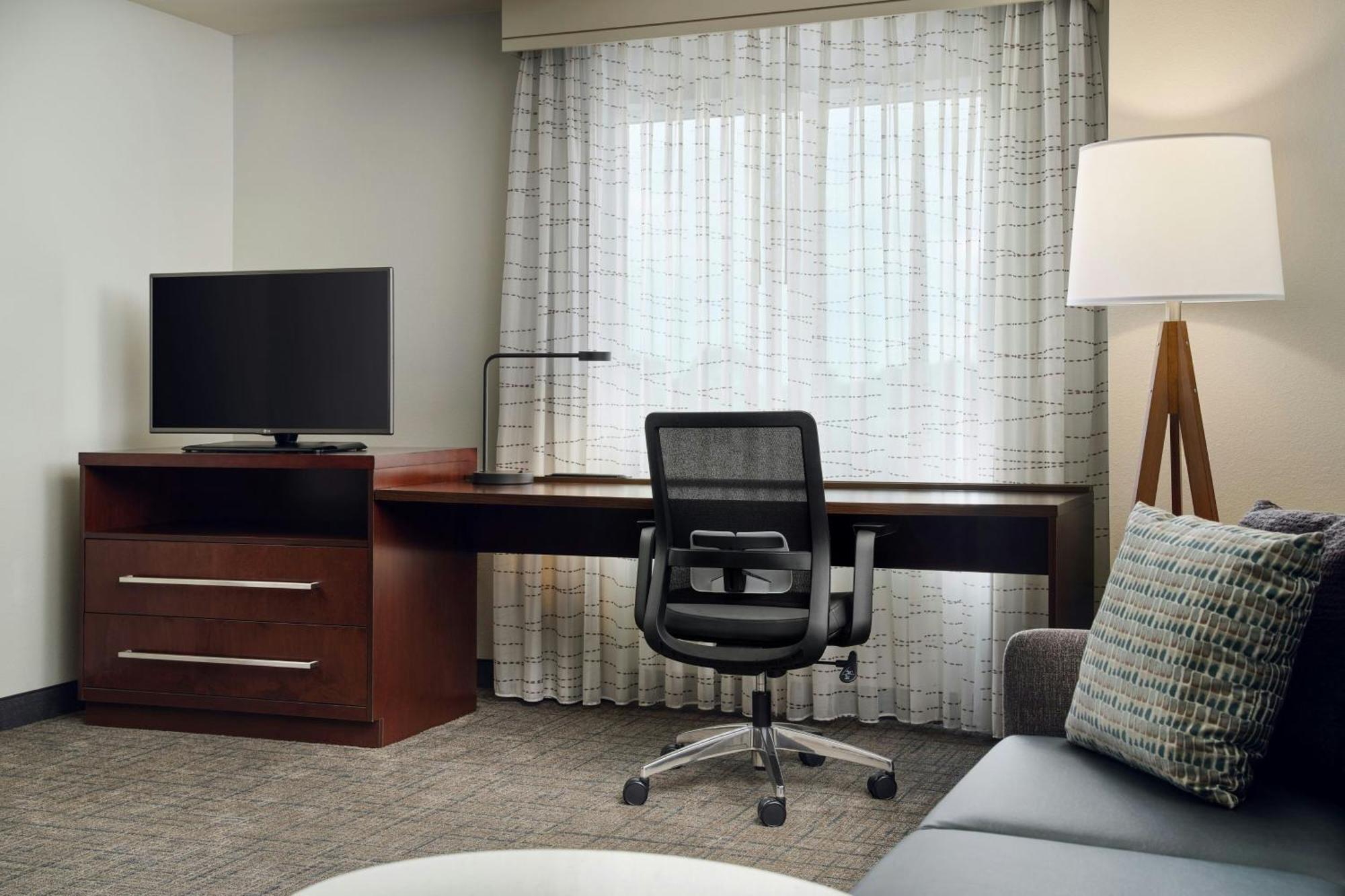 Residence Inn By Marriott Fort Myers At I-75 And Gulf Coast Town Center Естеро Екстер'єр фото